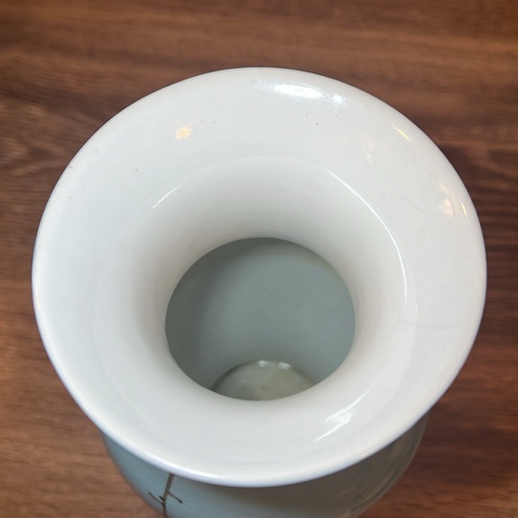 11.5” Vintage Asian oriental style blue Handpainted floral large porcelain vase - Picture 8 of 10